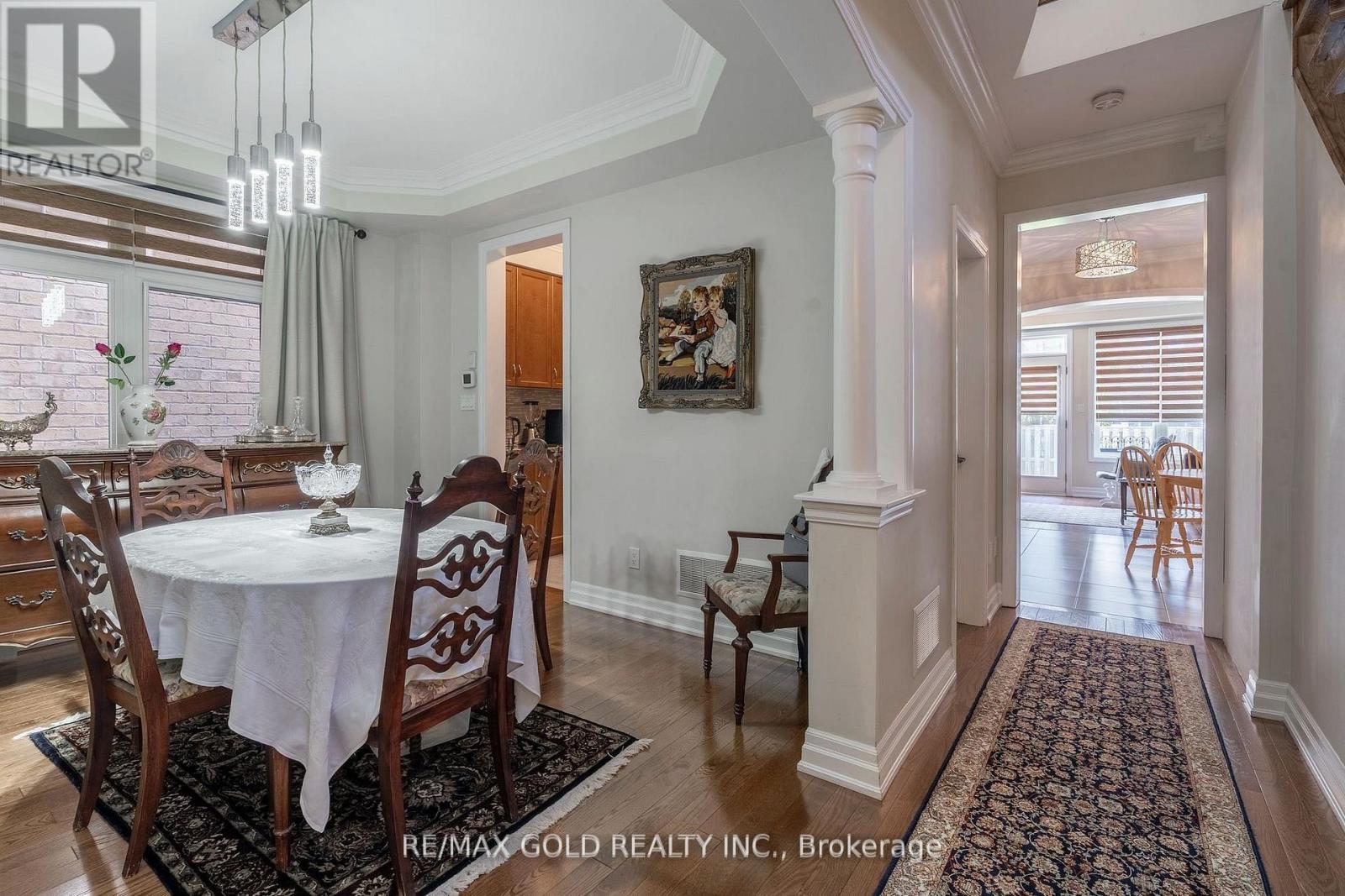 54 ROBERT BERRY CRESCENT - 7