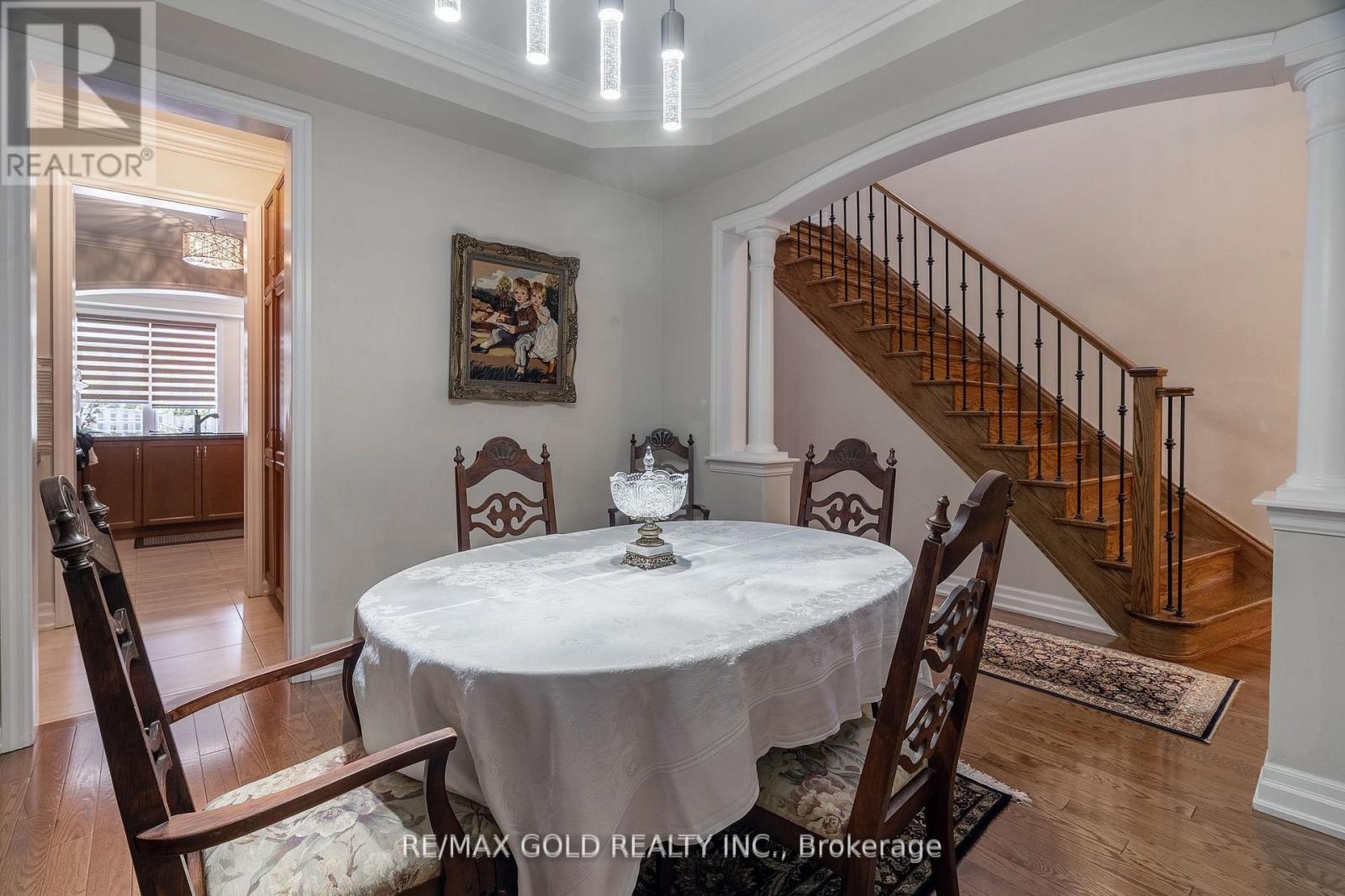 54 ROBERT BERRY CRESCENT - 9