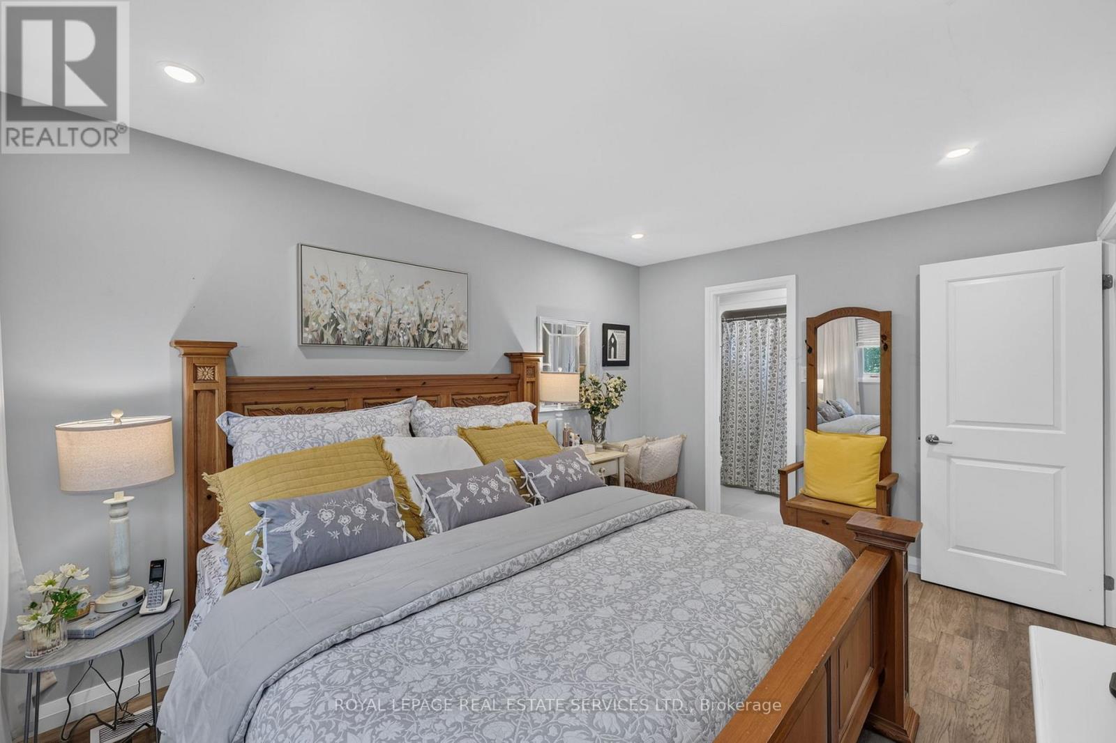 49 BELCOURT AVENUE - 19