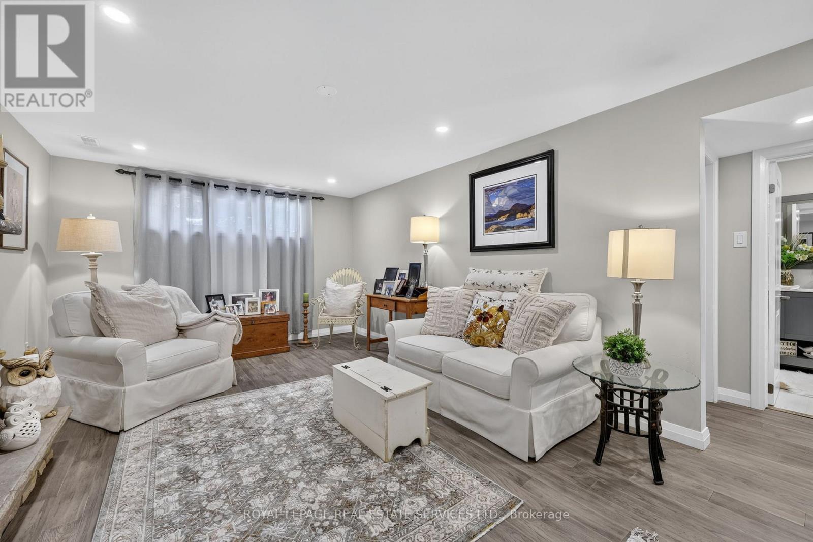 49 BELCOURT AVENUE - 28