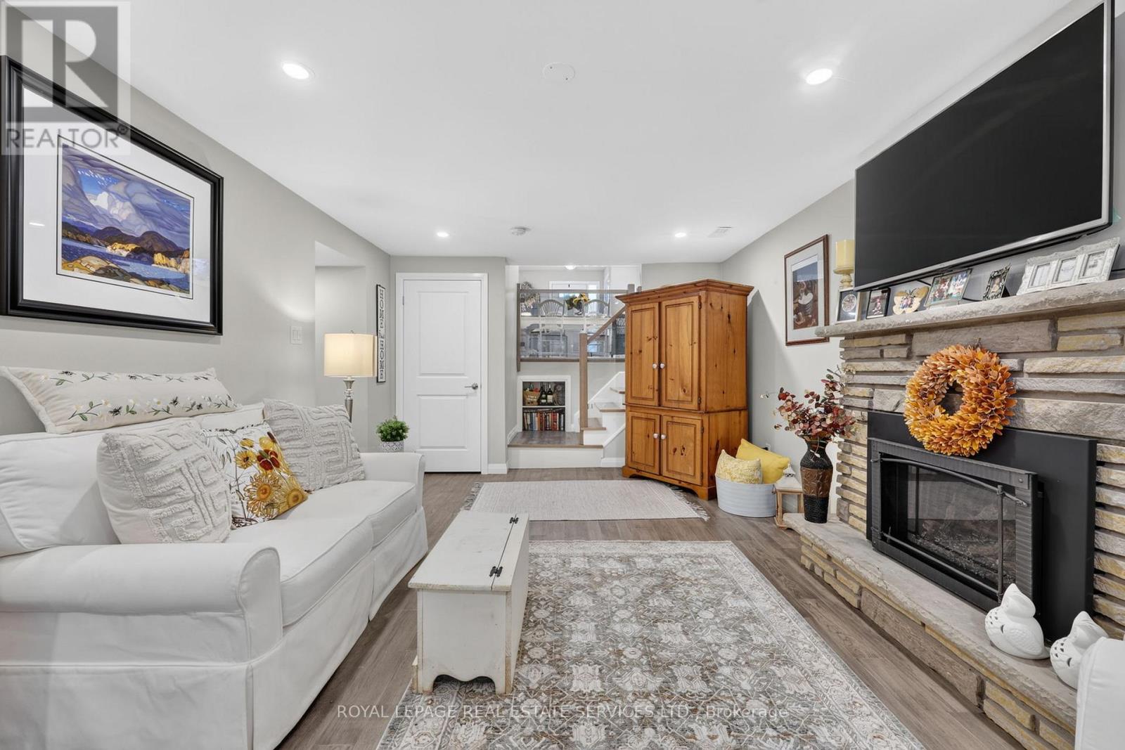 49 BELCOURT AVENUE - 29