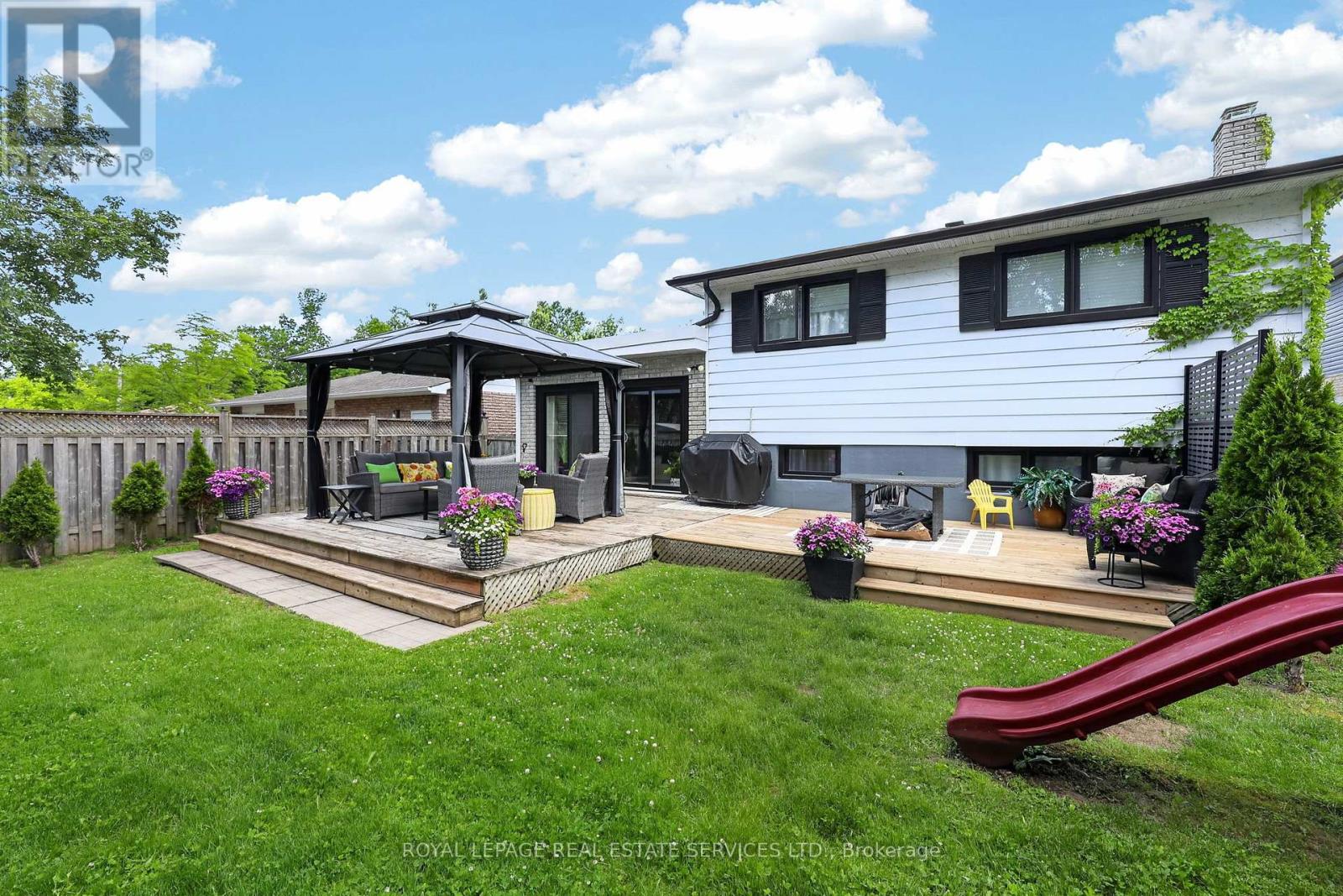49 BELCOURT AVENUE - 37