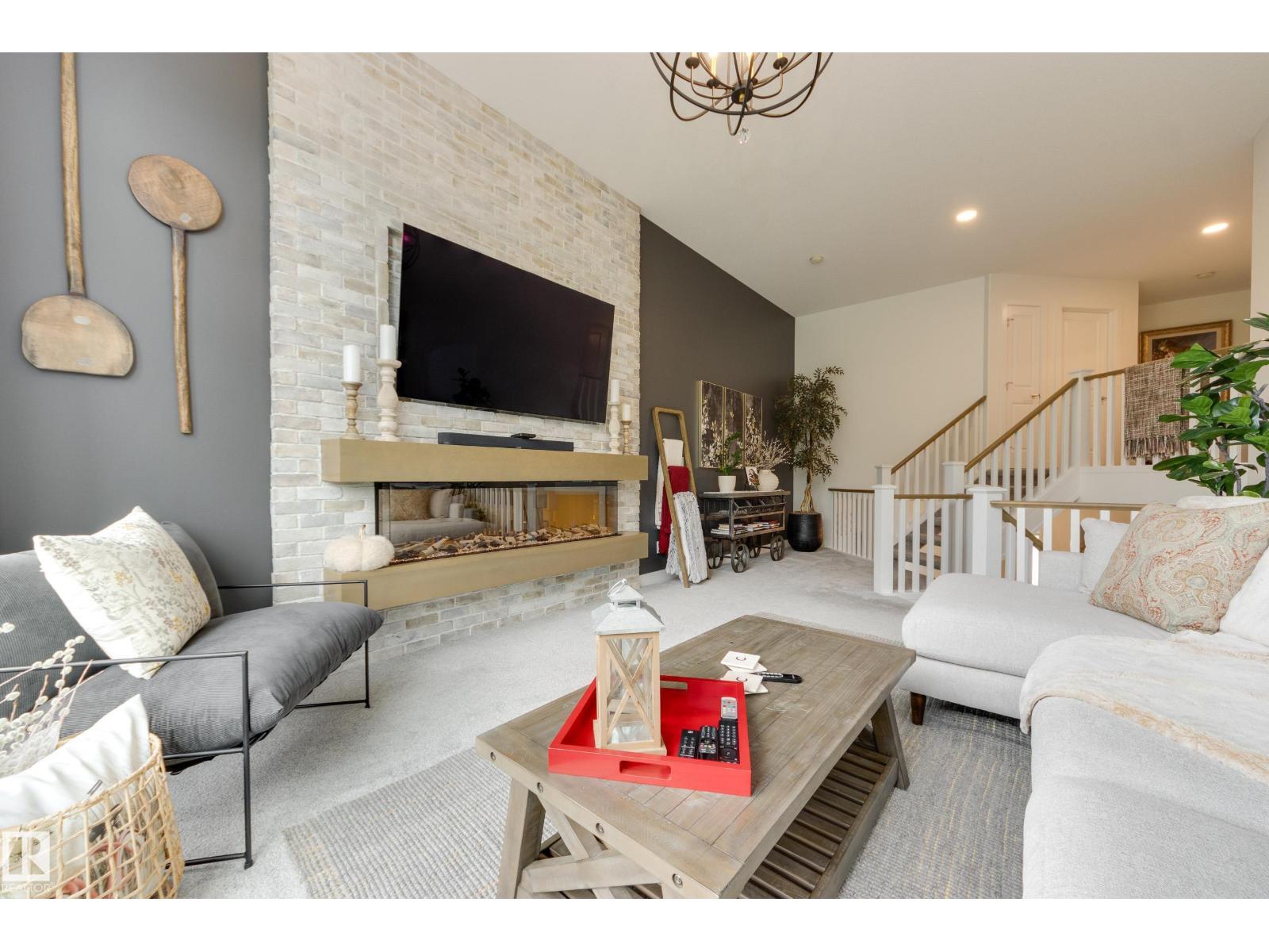 20332 29 AV NW - 22