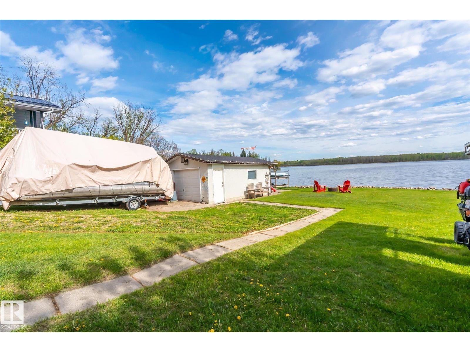 75 Lakeview Av South View - 57