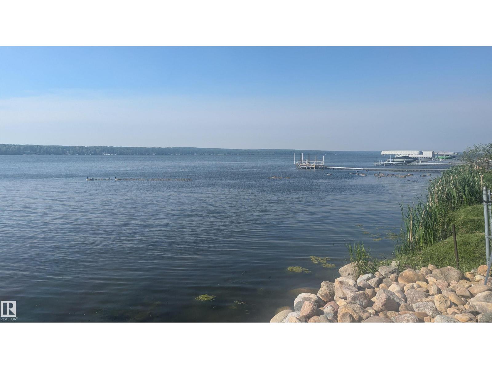 75 Lakeview Av South View - 72