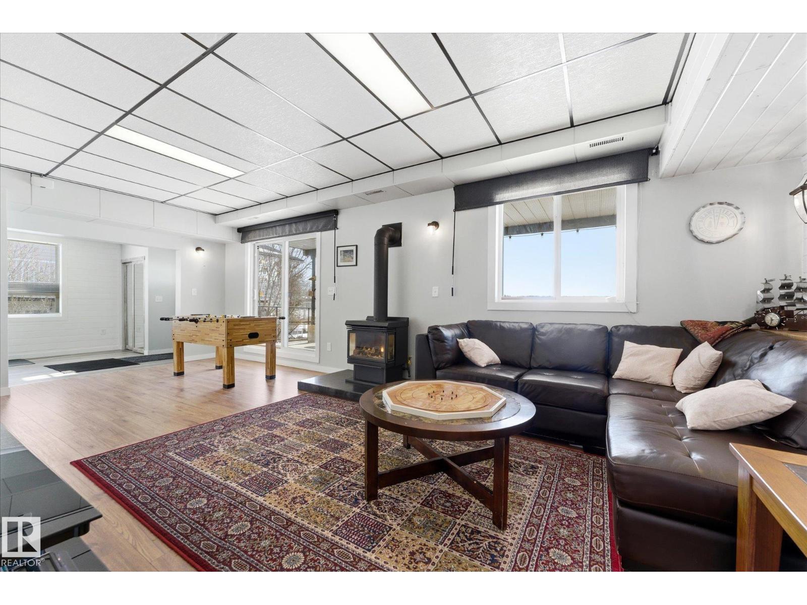 75 Lakeview Av South View - 43