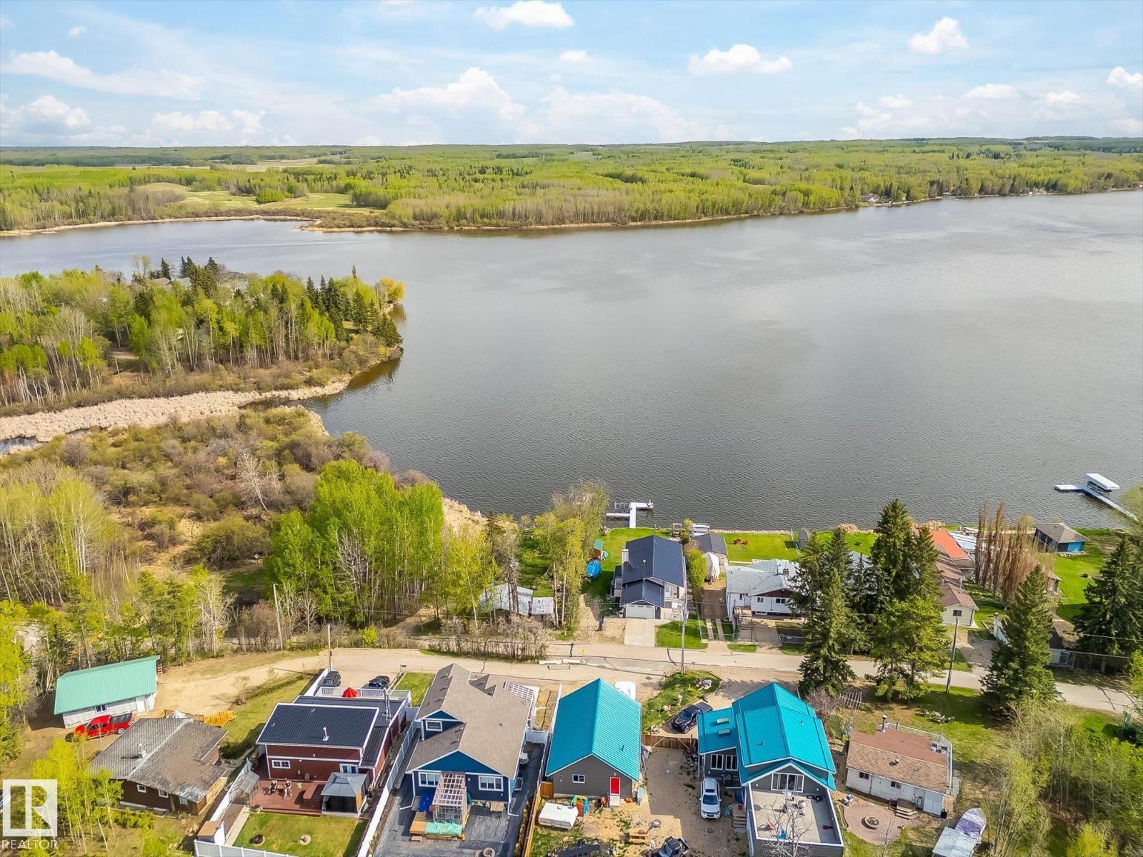 75 Lakeview Av South View - 64