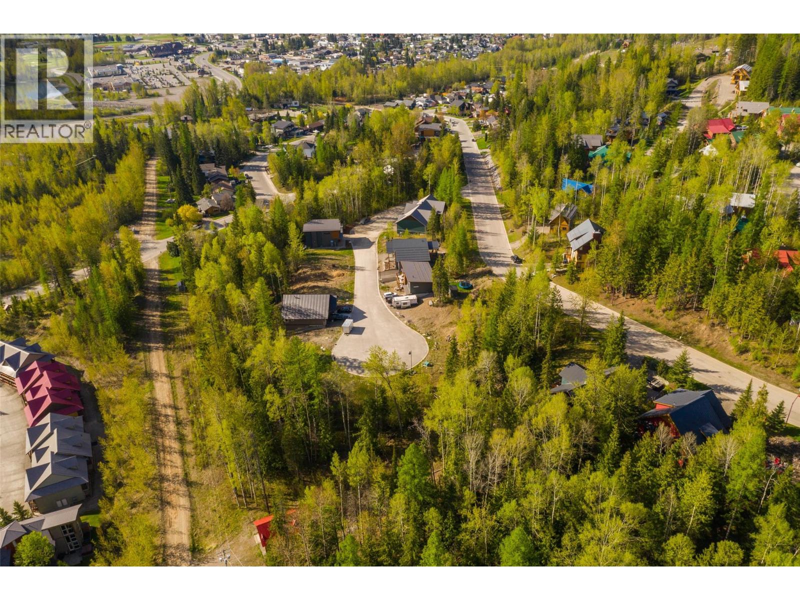 9 ALPINE TRAIL Place Unit# Lot 16, Fernie