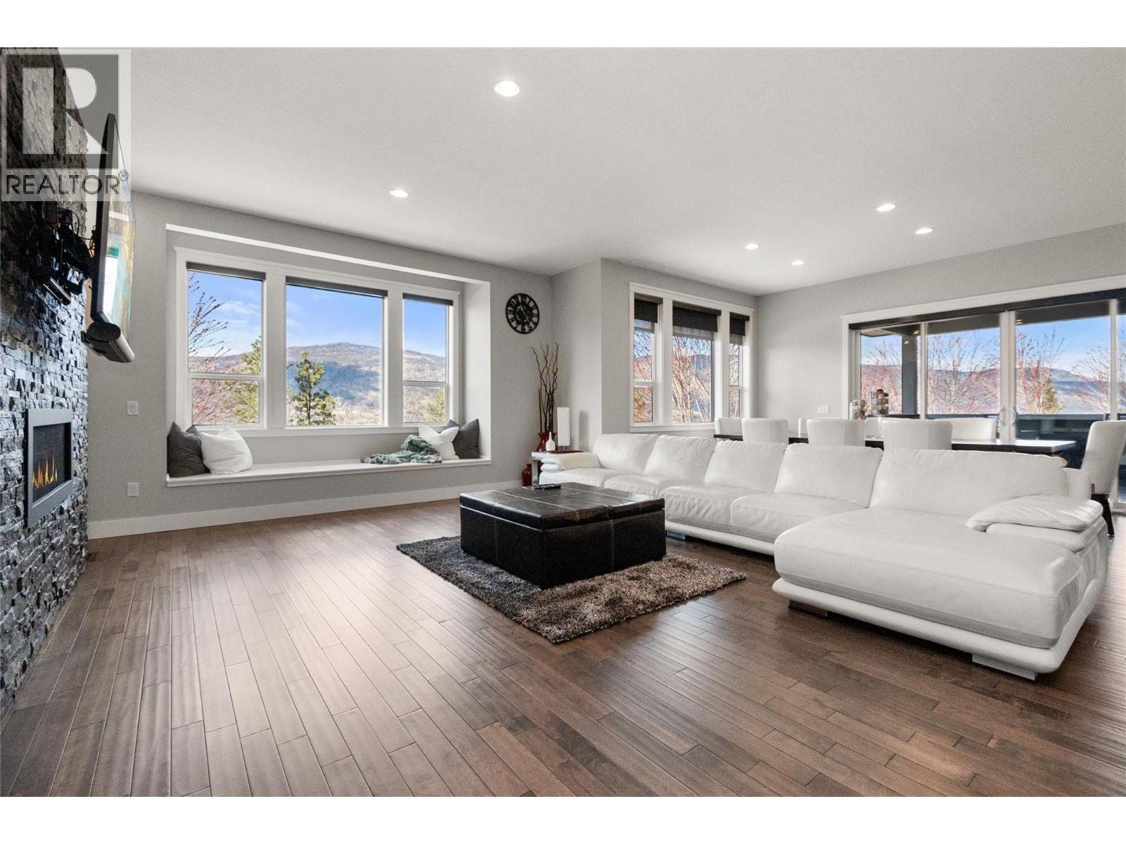 2875 Shayler Road - 56