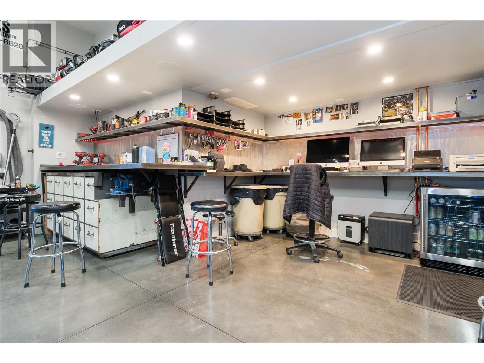 2875 Shayler Road - 93