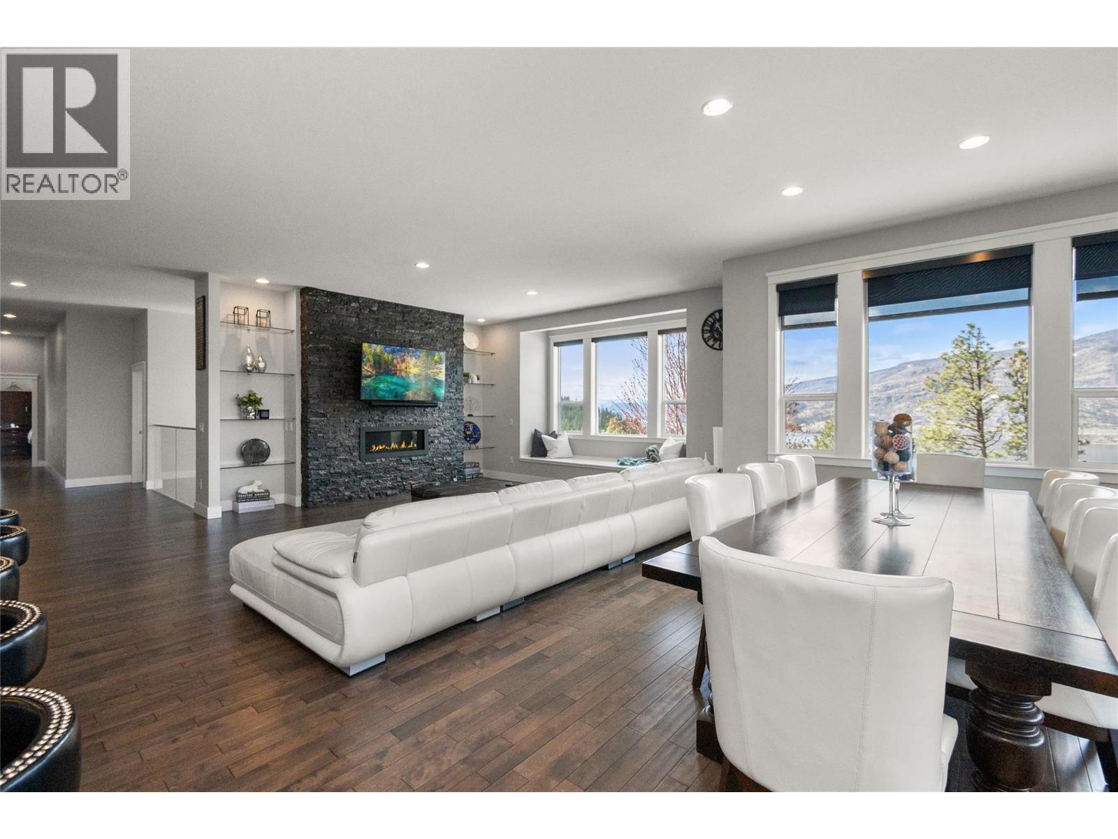 2875 Shayler Road - 55