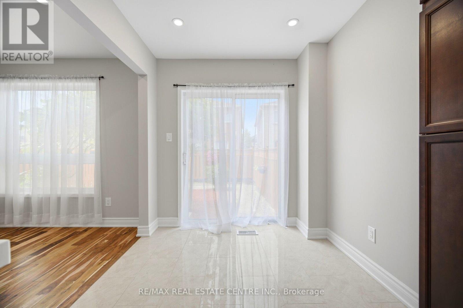 31 SPICEBUSH TERRACE - 18