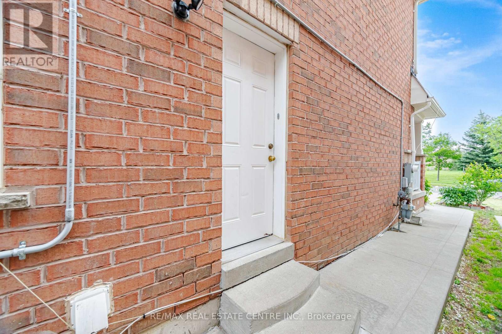 31 SPICEBUSH TERRACE - 31