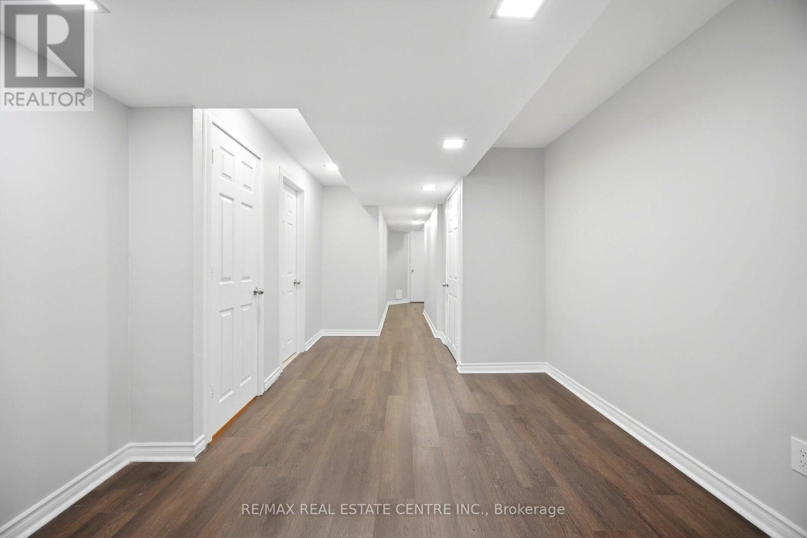 31 SPICEBUSH TERRACE - 33
