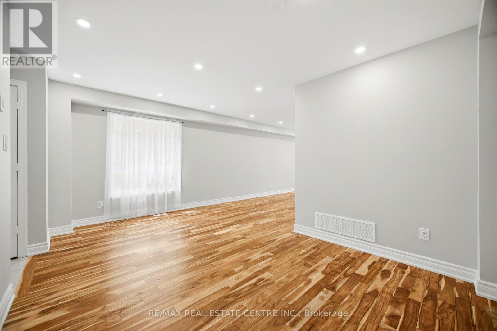31 SPICEBUSH TERRACE - 7