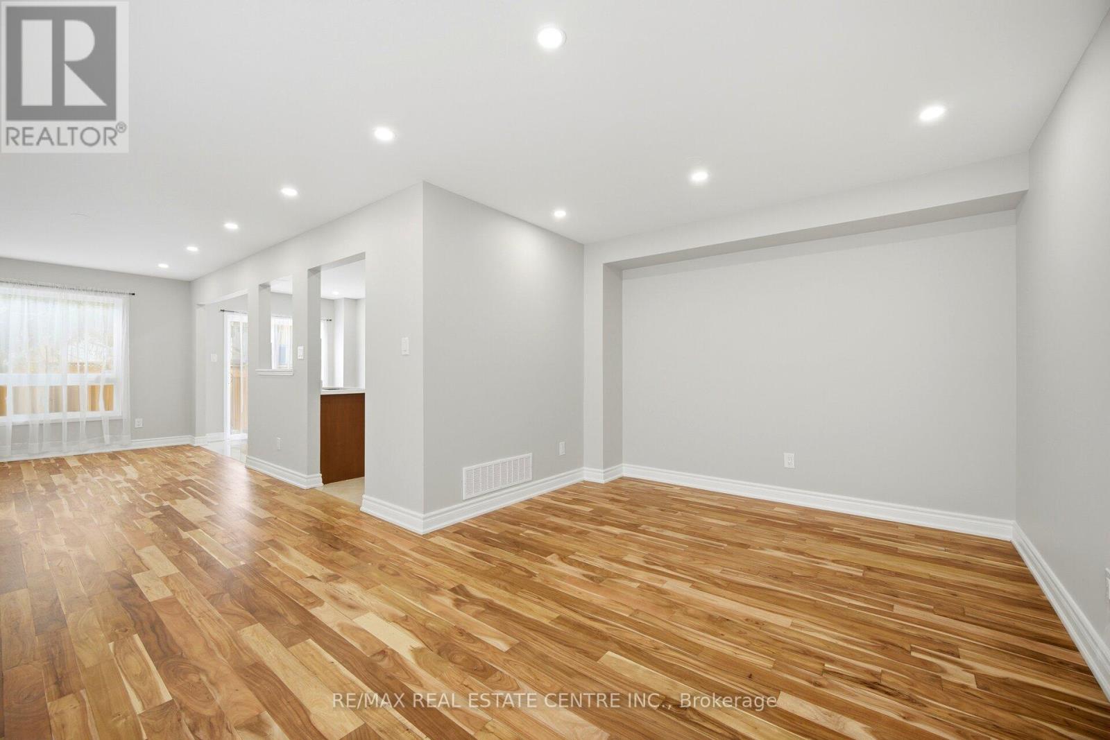 31 SPICEBUSH TERRACE - 8