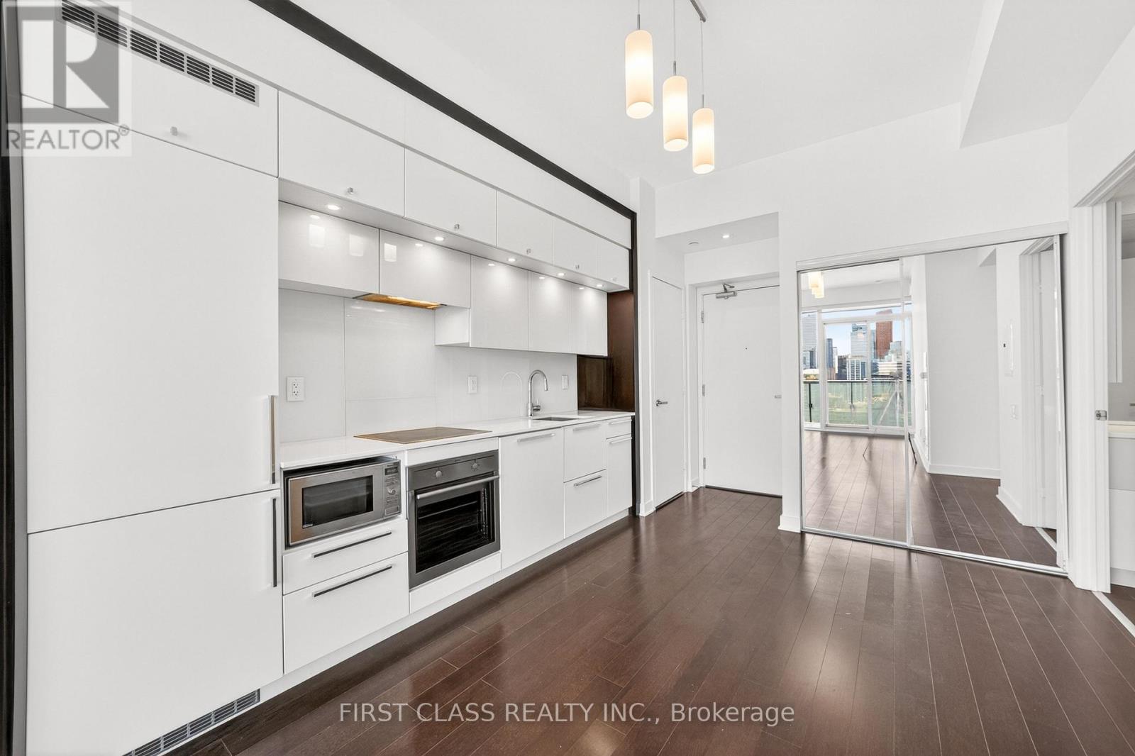 #2902 15 GRENVILLE STREET - 13