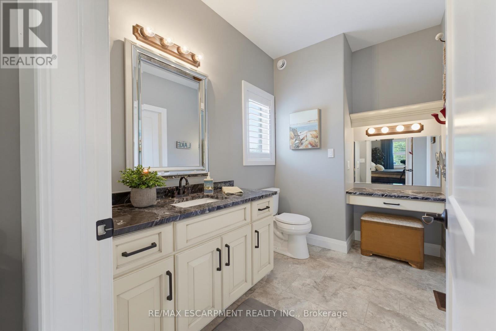 15 BLUENOSE DRIVE - 13