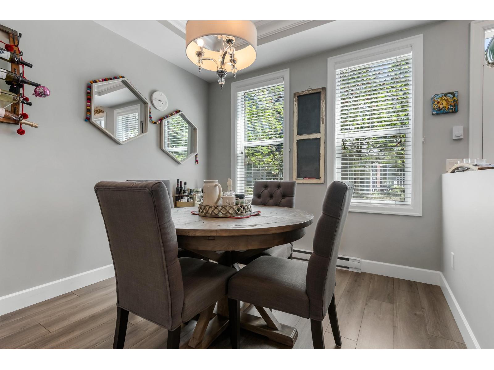 24 45462 TAMIHI WAY, Garrison Crossing, Chilliwack