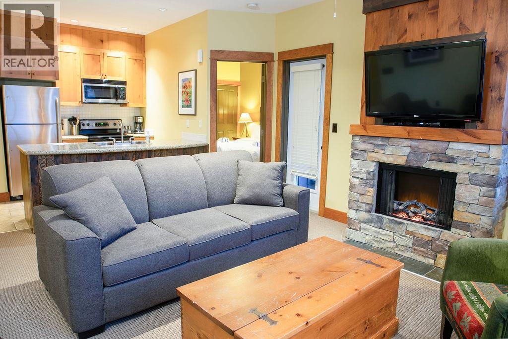 #631C 4559 TIMBERLINE Crescent - 1