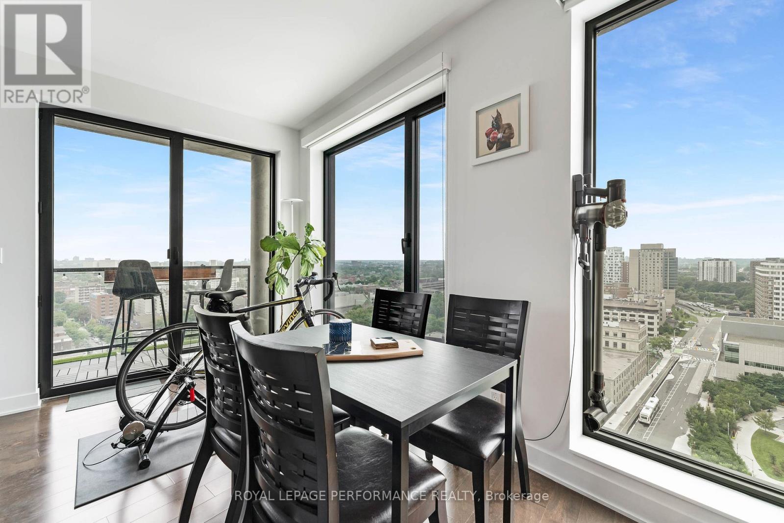 #1810 20 DALY AVENUE - 16