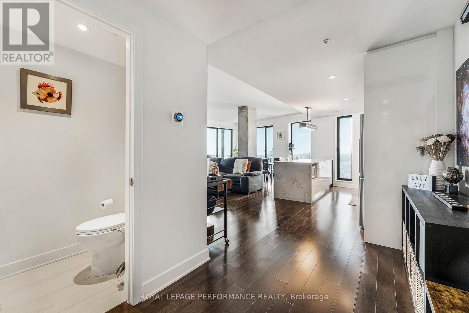 #1810 20 DALY AVENUE - 8