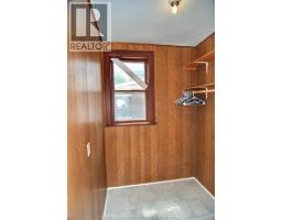 Kitchen - 41 Shepherd Street East, Windsor, ON N8X2J9 Photo 15