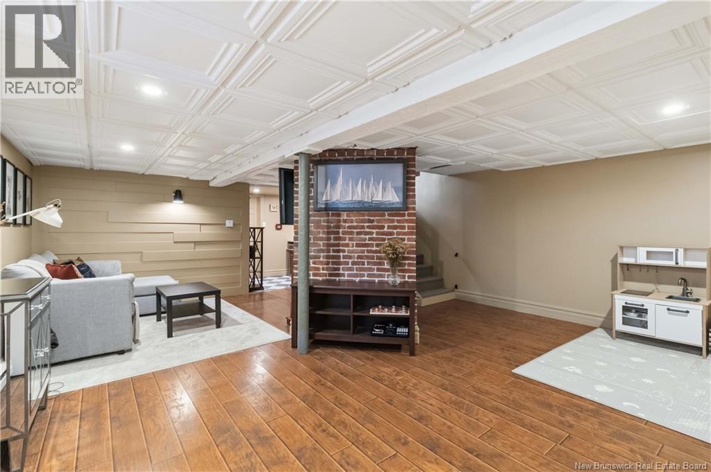244 Cameron Street - Image 36