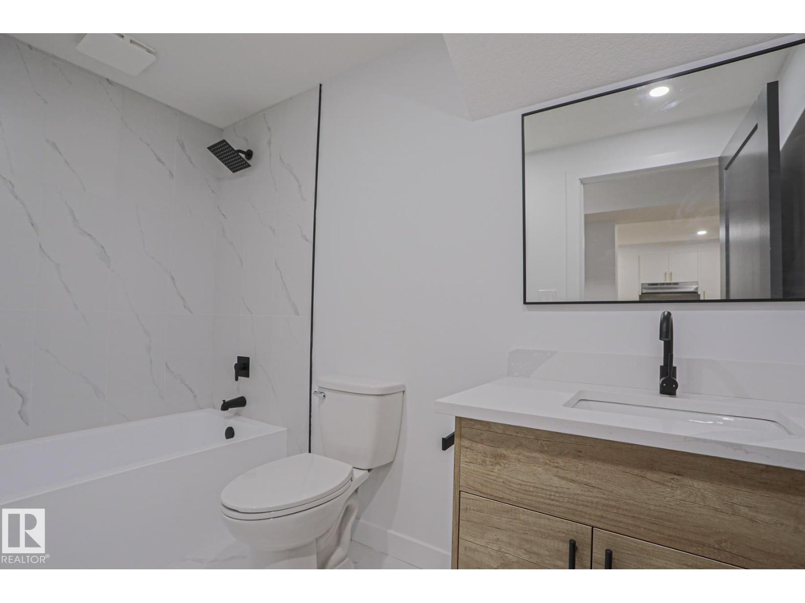 7607 137 AV NW — photo 30