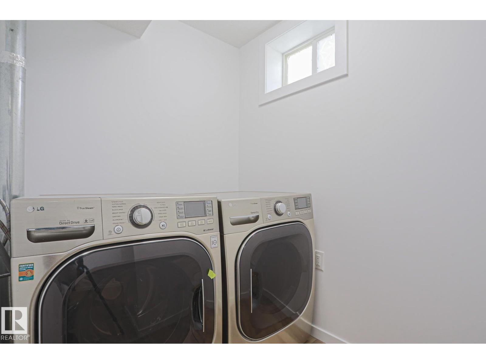 7607 137 AV NW — photo 35