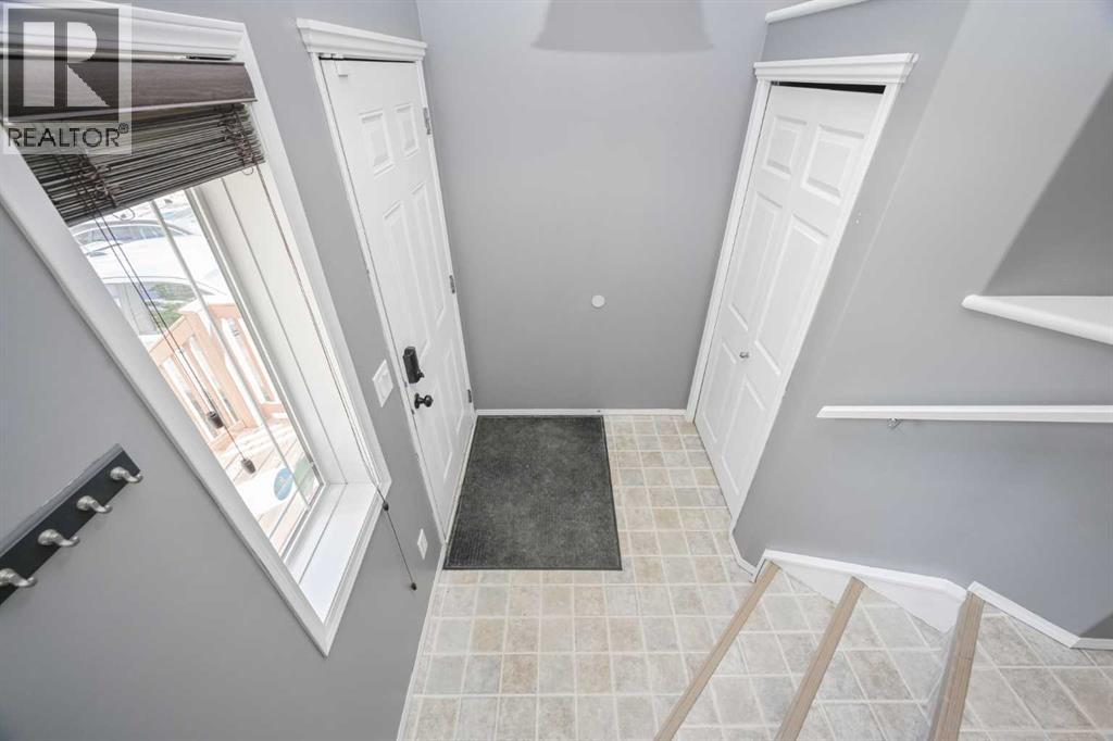 8717 62 Avenue - photo 4