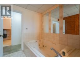 3727 Maitland St, Port Alberni, BC V9Y3X4 Photo 38