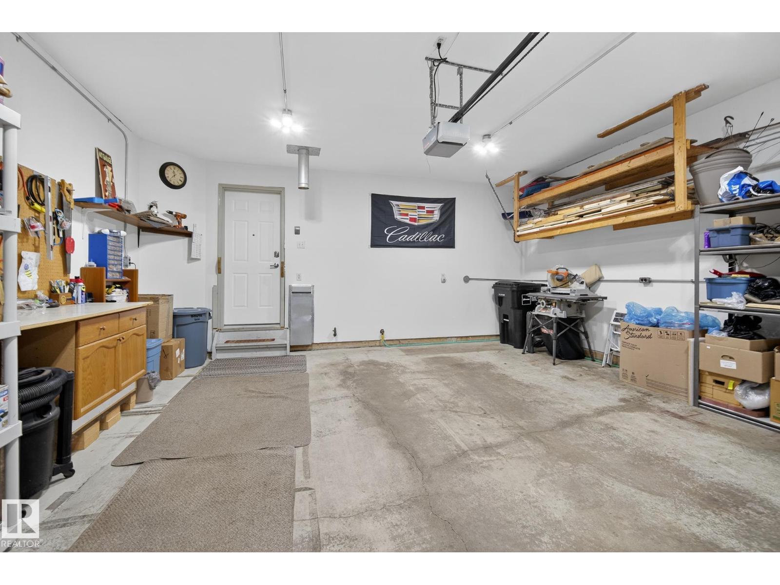 4711 25 AV NW — photo 44