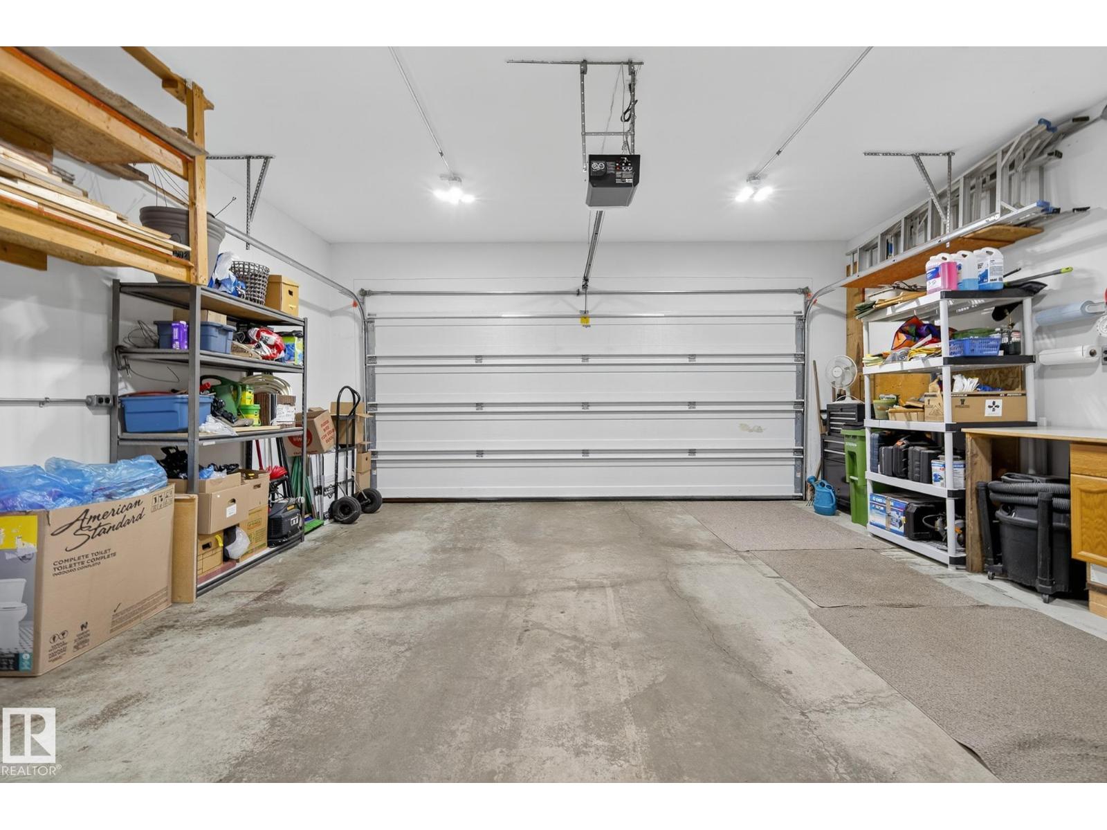 4711 25 AV NW — photo 45
