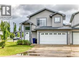 98 Canoe Square SW - photo 2