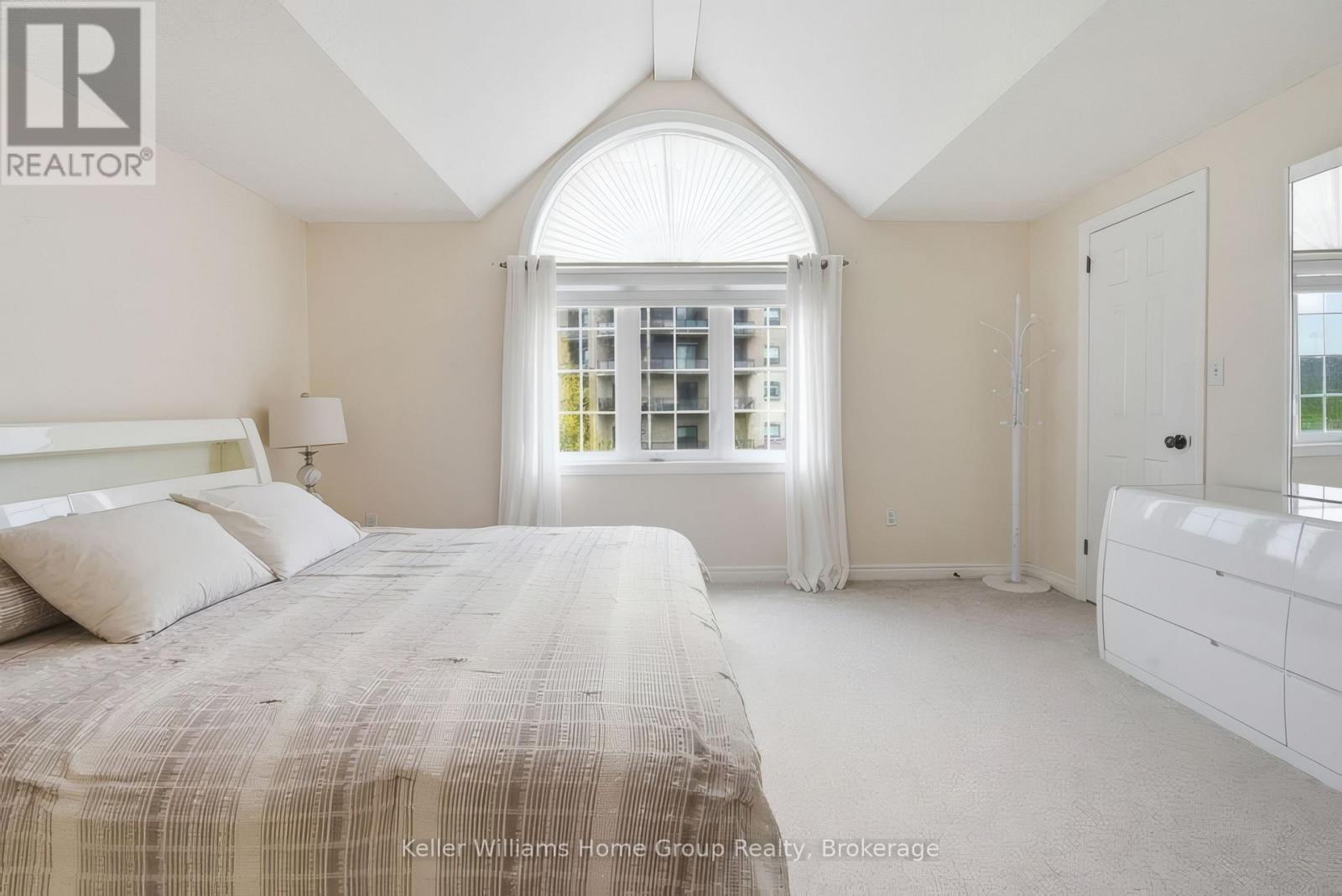 177 WATSON ROAD N - 19