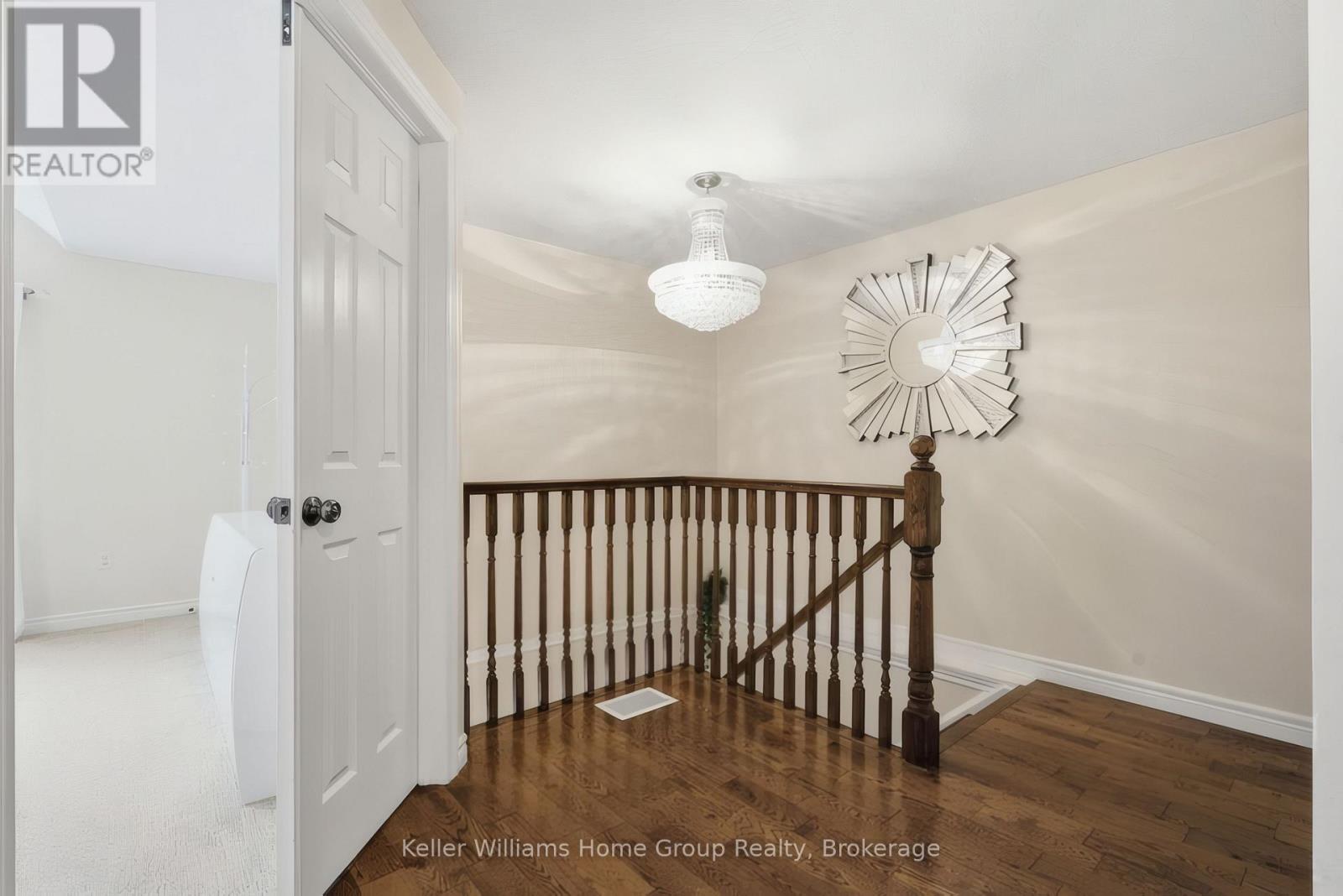 177 WATSON ROAD N - 13