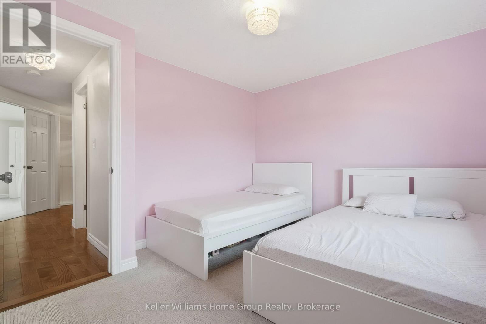 177 WATSON ROAD N - 22