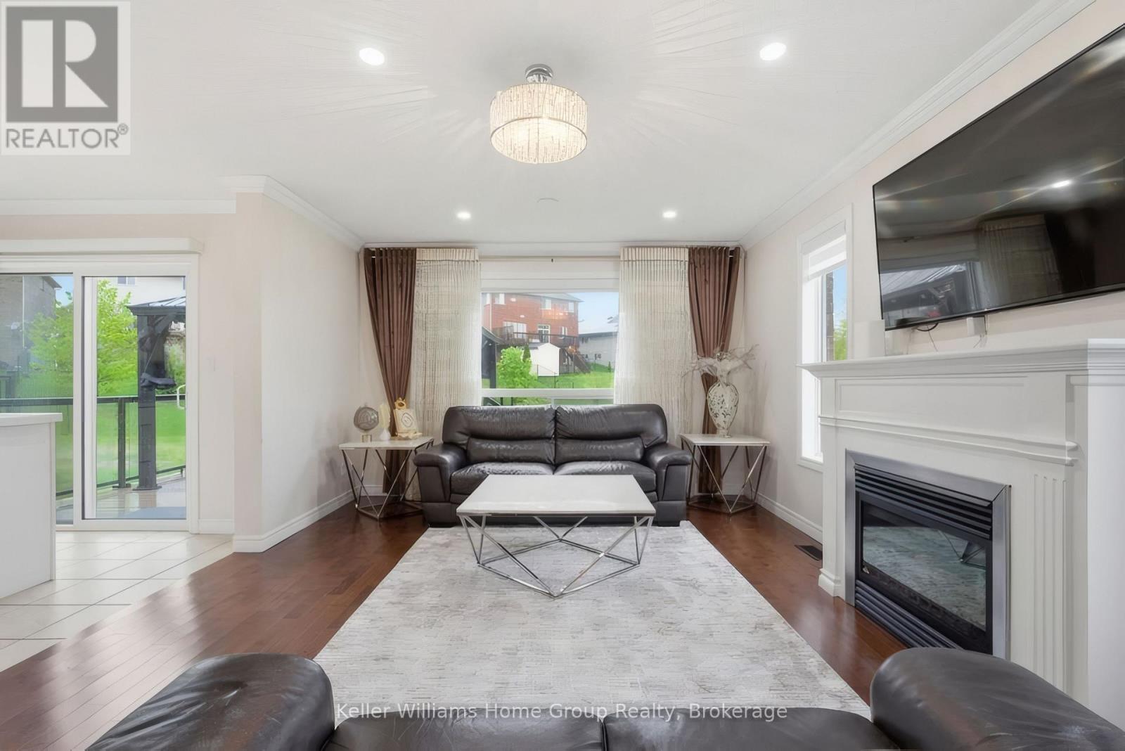 177 WATSON ROAD N - 16