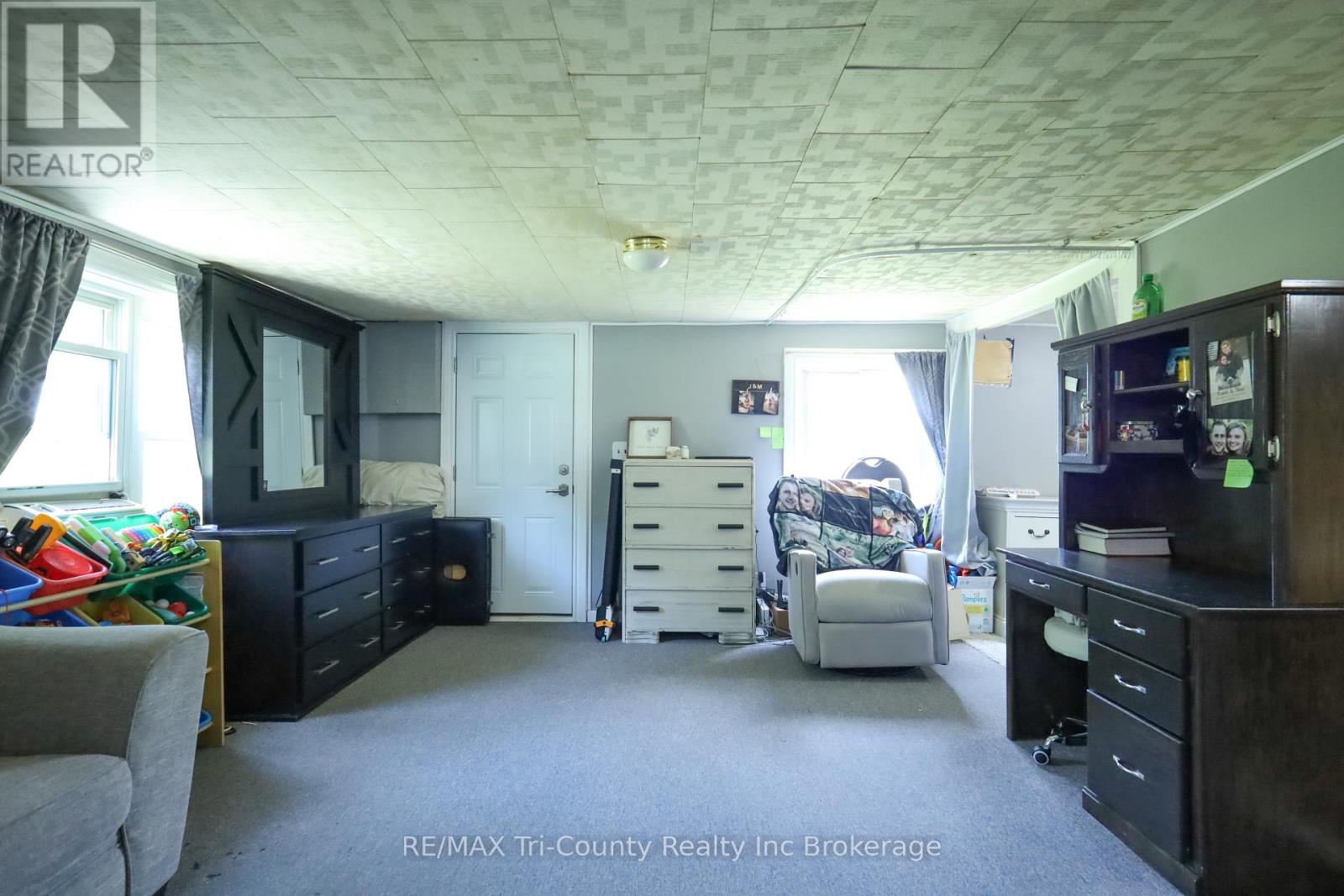 4942 59 HIGHWAY - 18