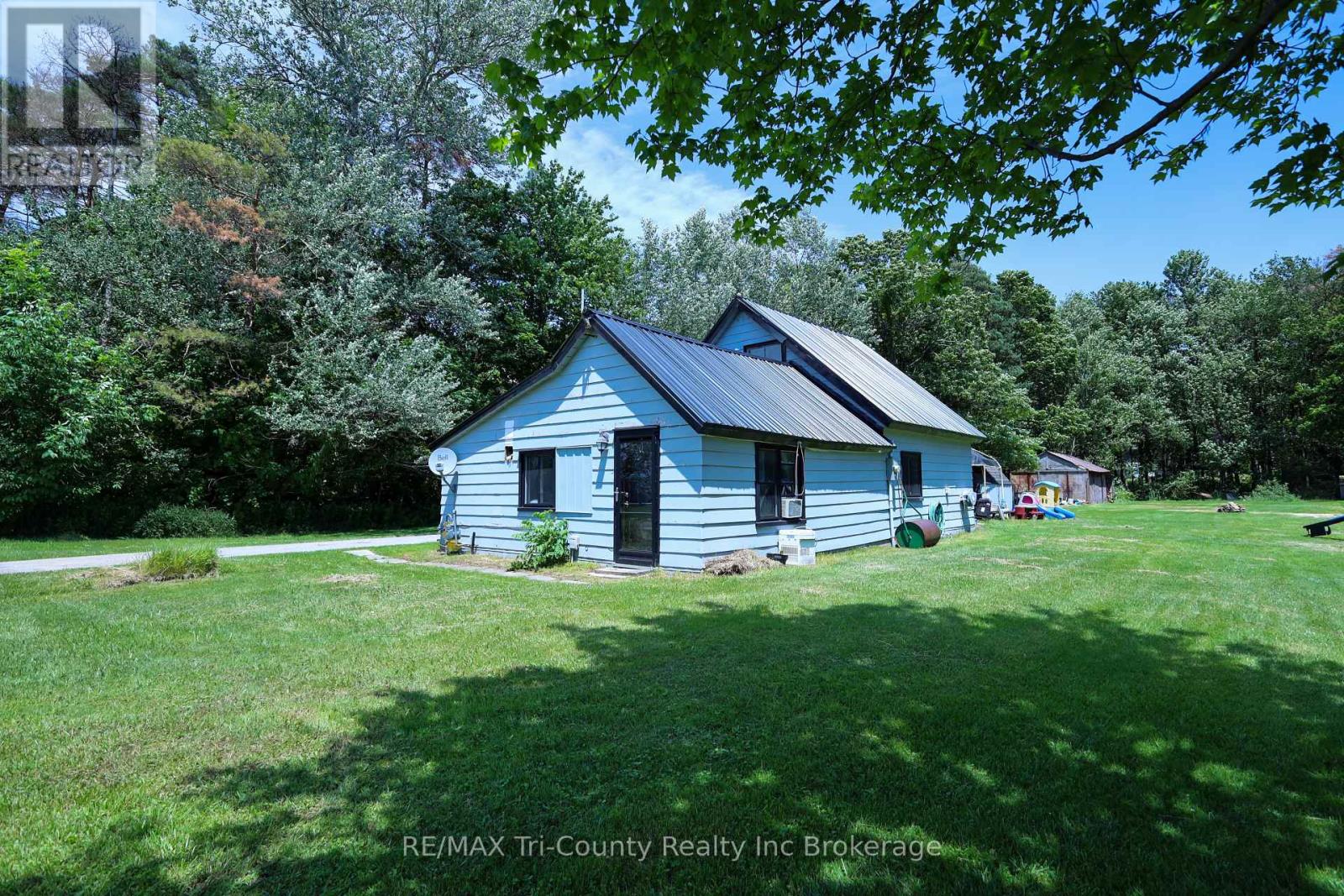 4942 59 HIGHWAY - 29