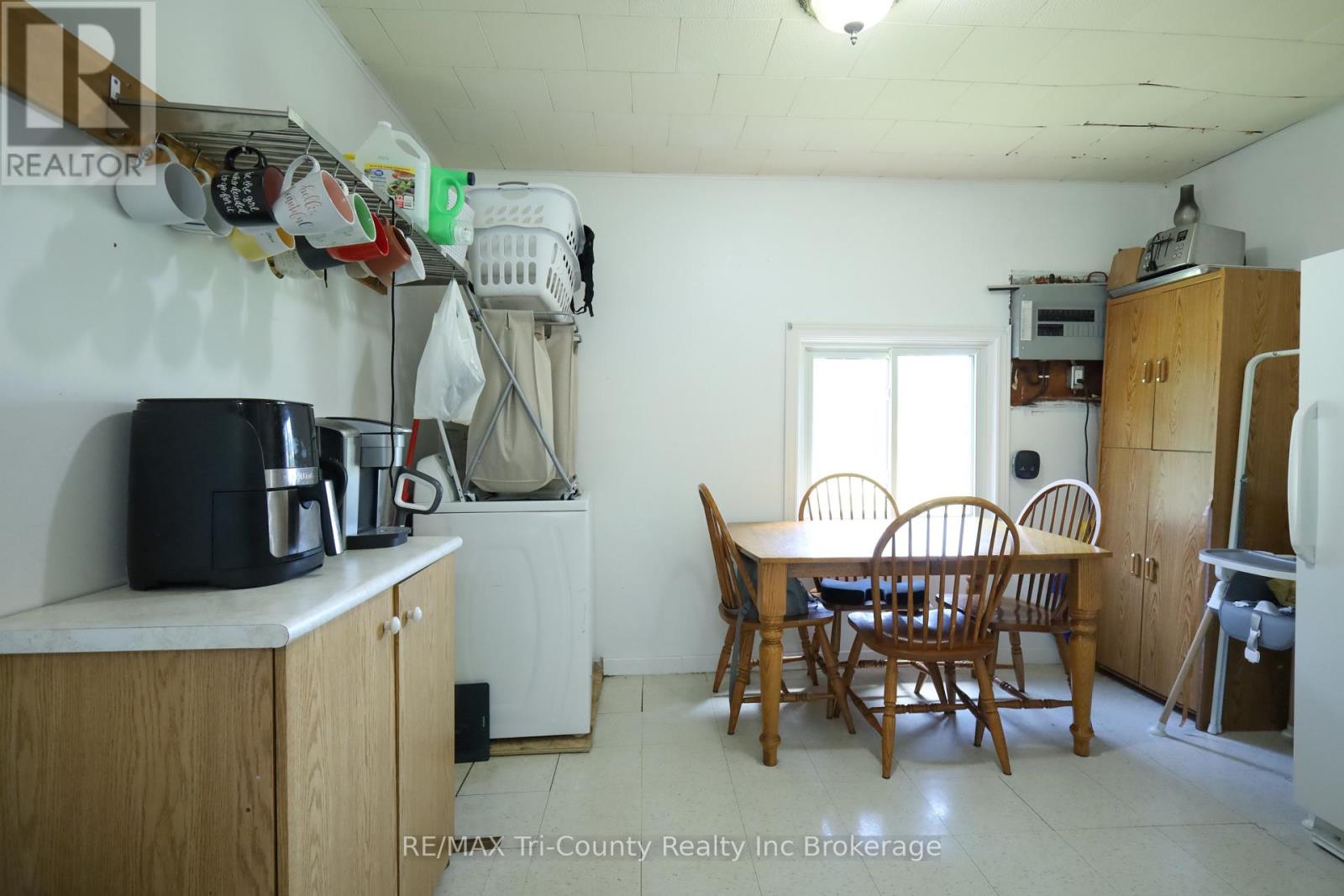 4942 59 HIGHWAY - 9