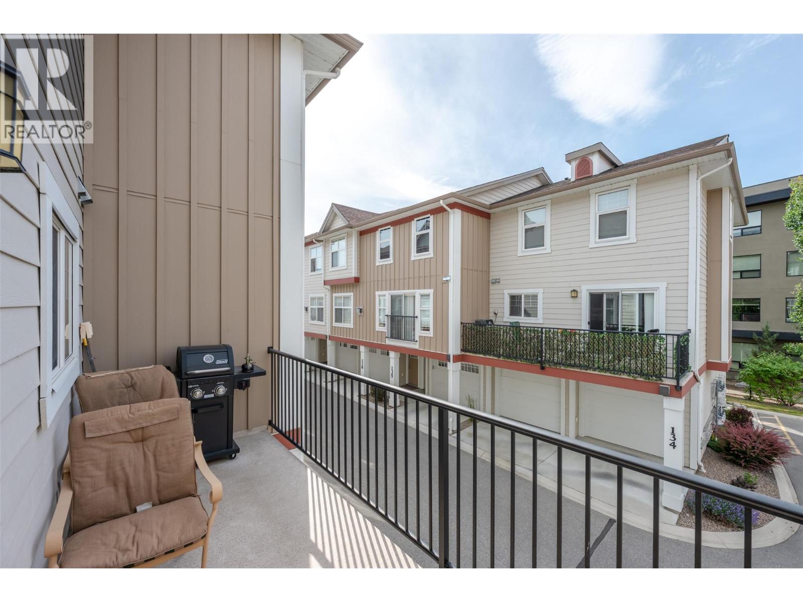#128 3363 WILSON Street - 14