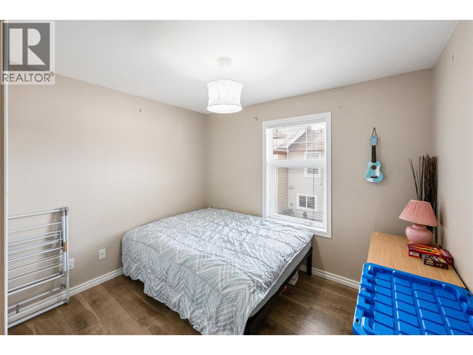 #128 3363 WILSON Street - 17
