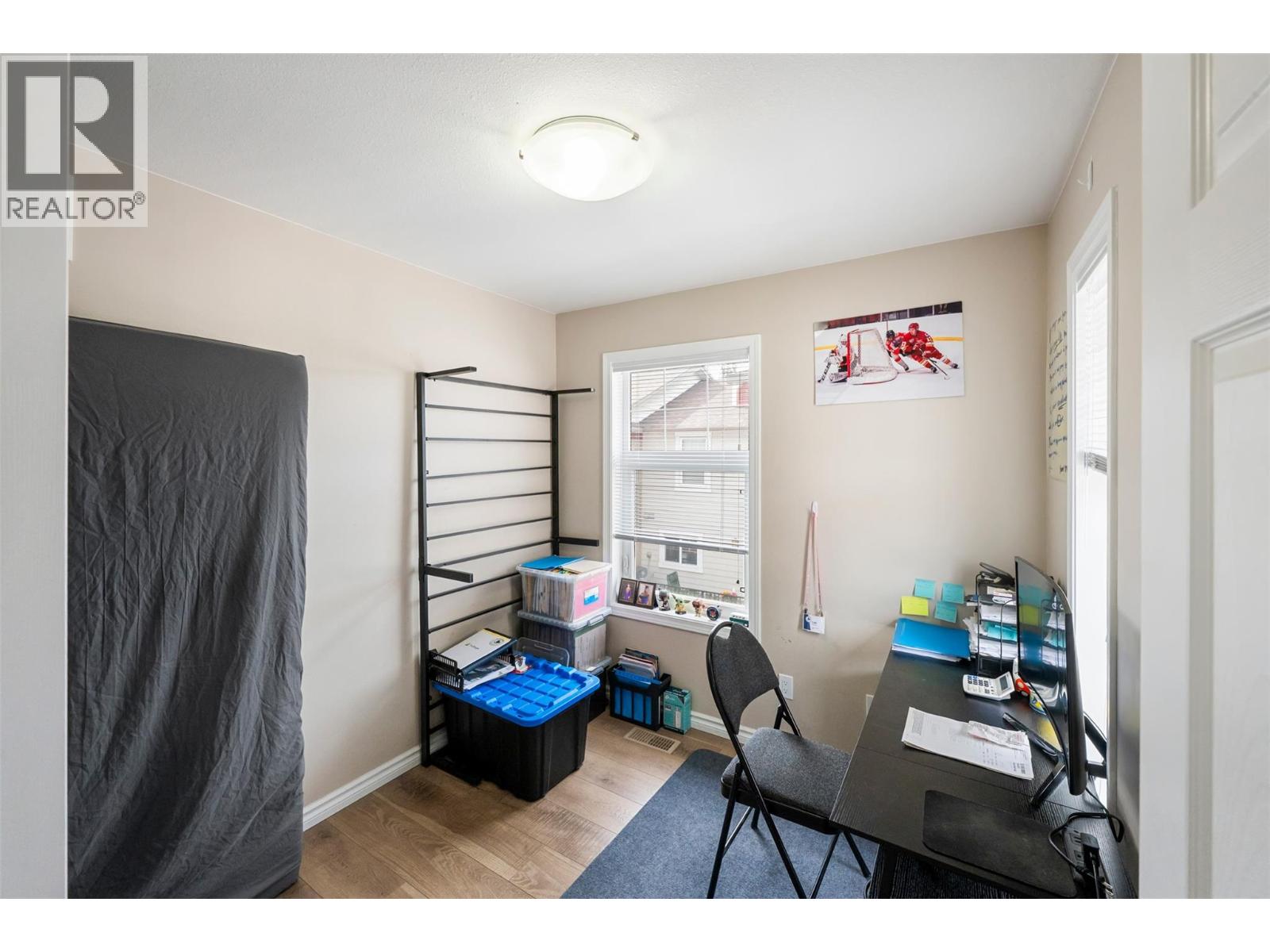 #128 3363 WILSON Street - 20