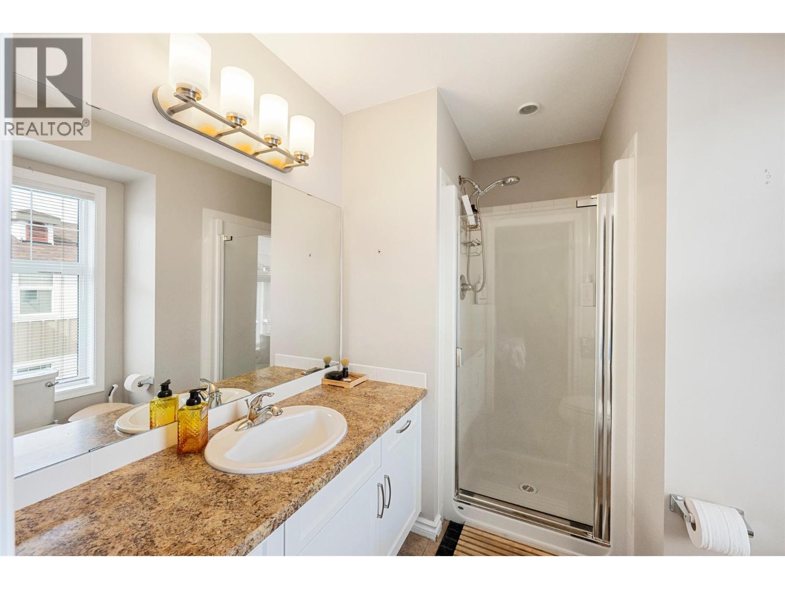 #128 3363 WILSON Street - 26