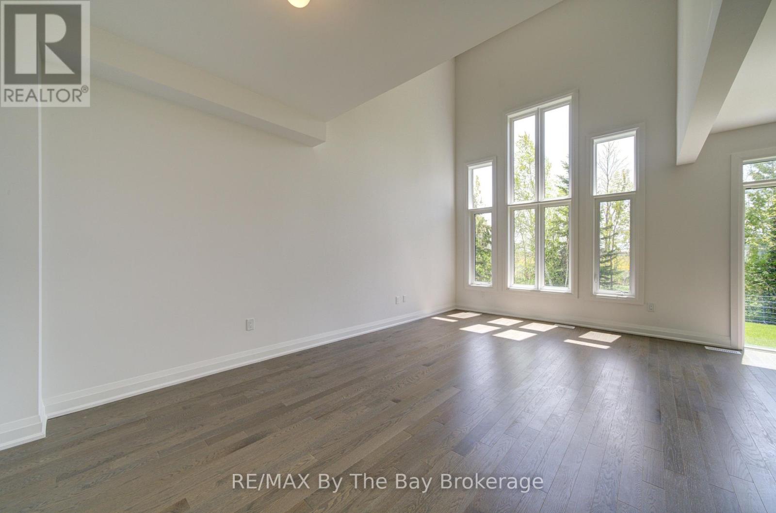 56 AMBER DRIVE - 10