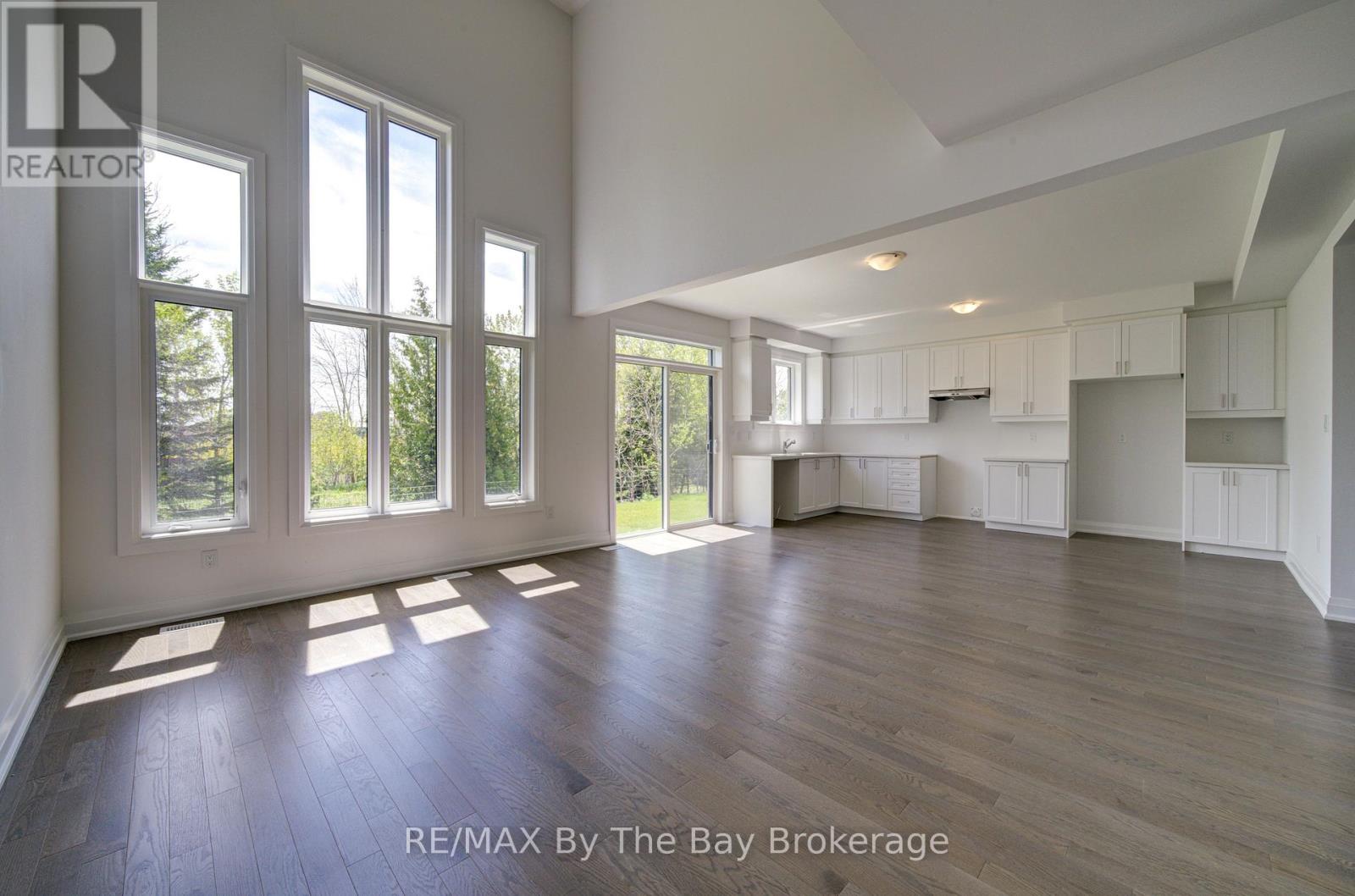 56 AMBER DRIVE - 11