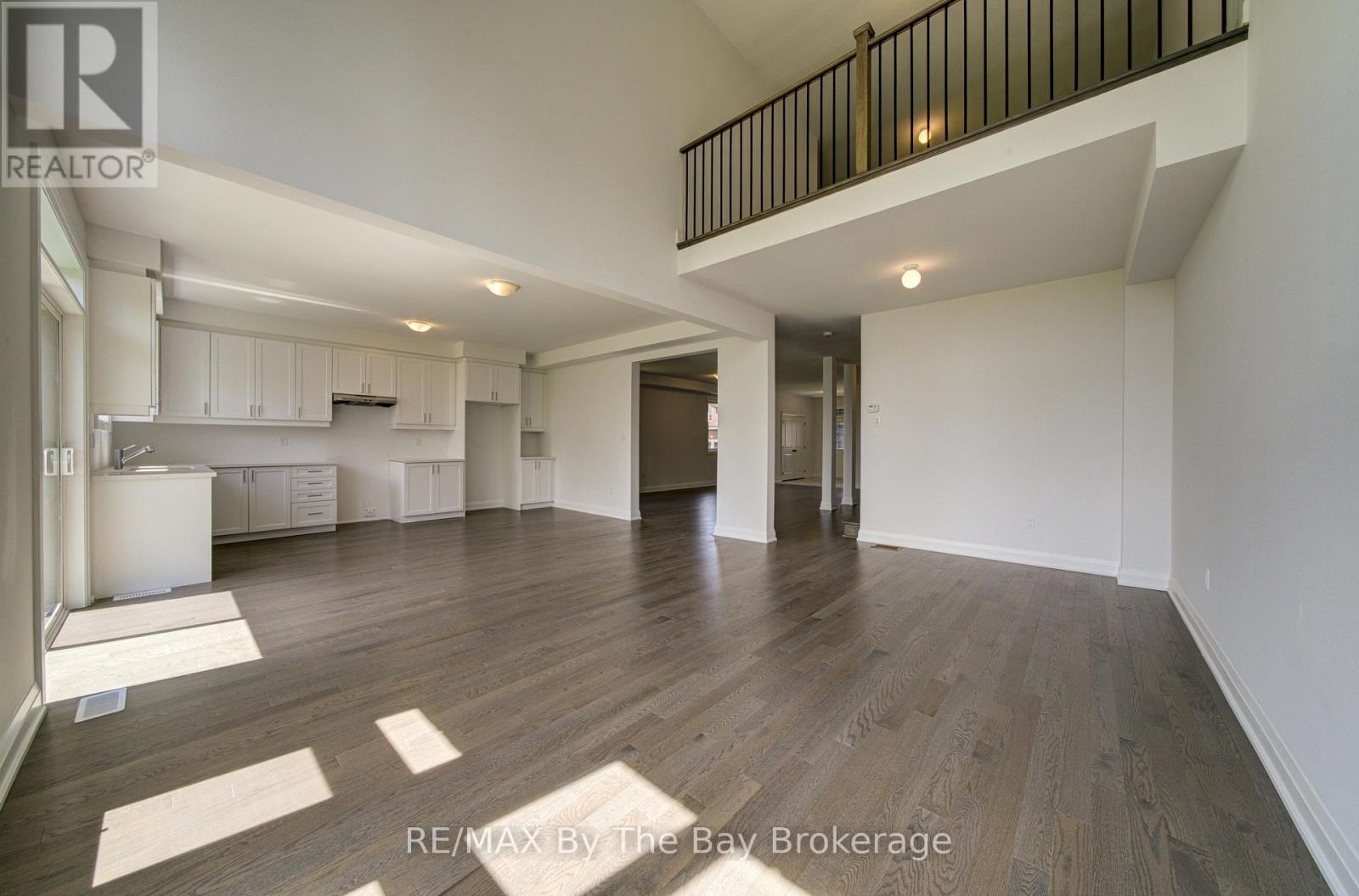 56 AMBER DRIVE - 12
