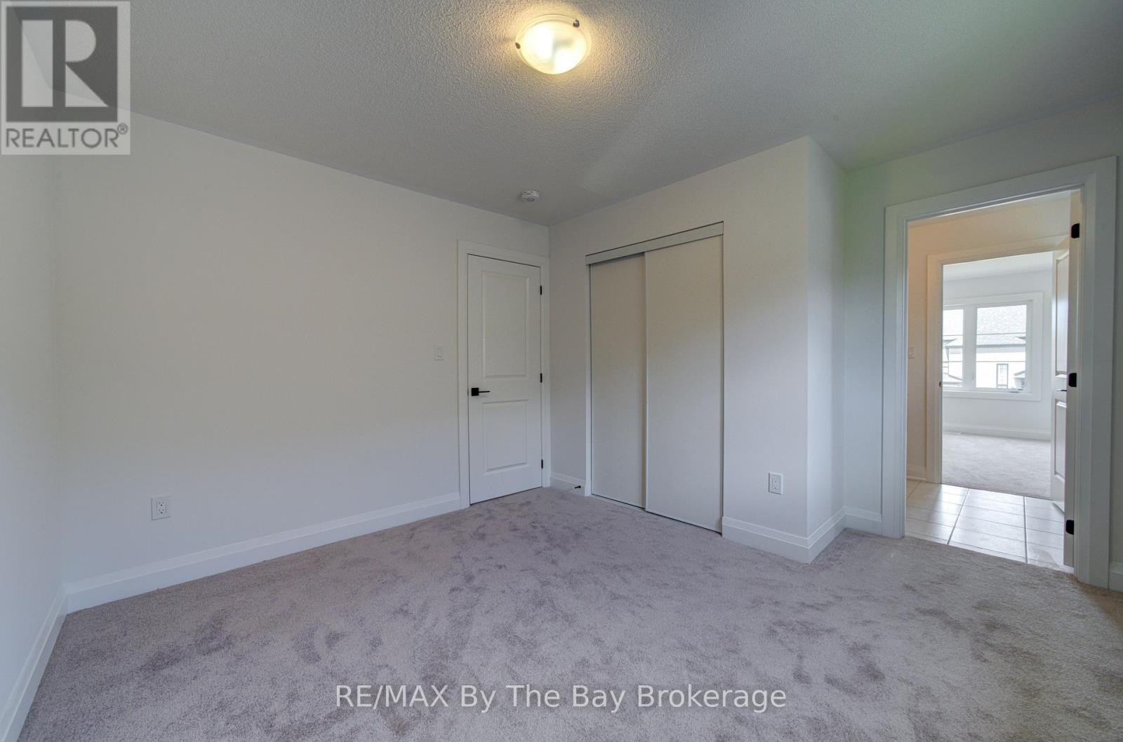 56 AMBER DRIVE - 26